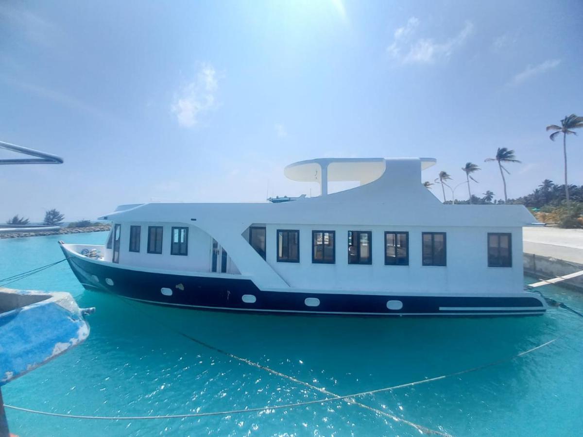 Island Life Maldives Retreat & Spa Magoodhoo Dış mekan fotoğraf