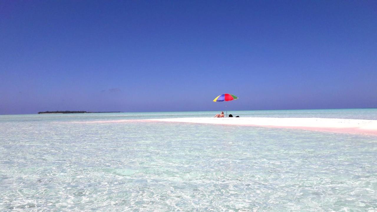 Island Life Maldives Retreat & Spa Magoodhoo Dış mekan fotoğraf