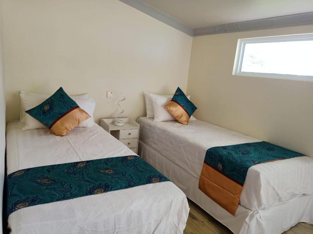 Island Life Maldives Retreat & Spa Magoodhoo Dış mekan fotoğraf