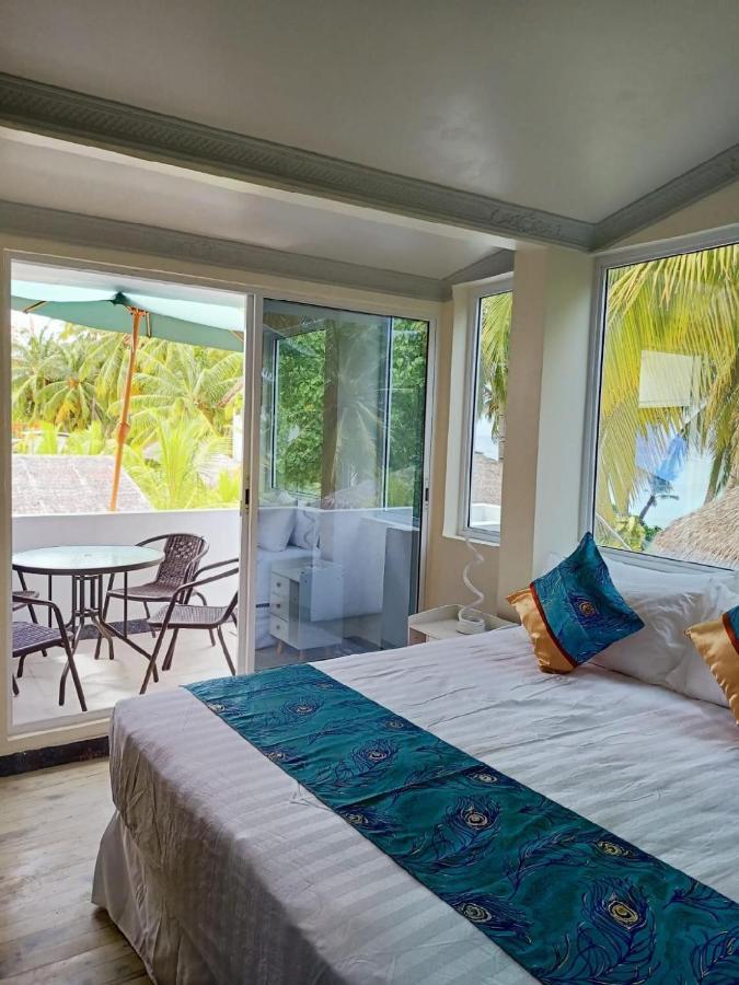 Island Life Maldives Retreat & Spa Magoodhoo Dış mekan fotoğraf
