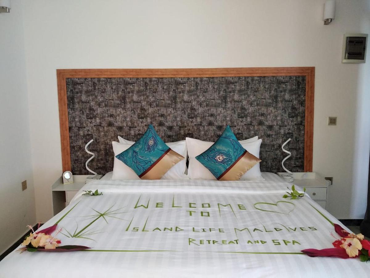 Island Life Maldives Retreat & Spa Magoodhoo Dış mekan fotoğraf